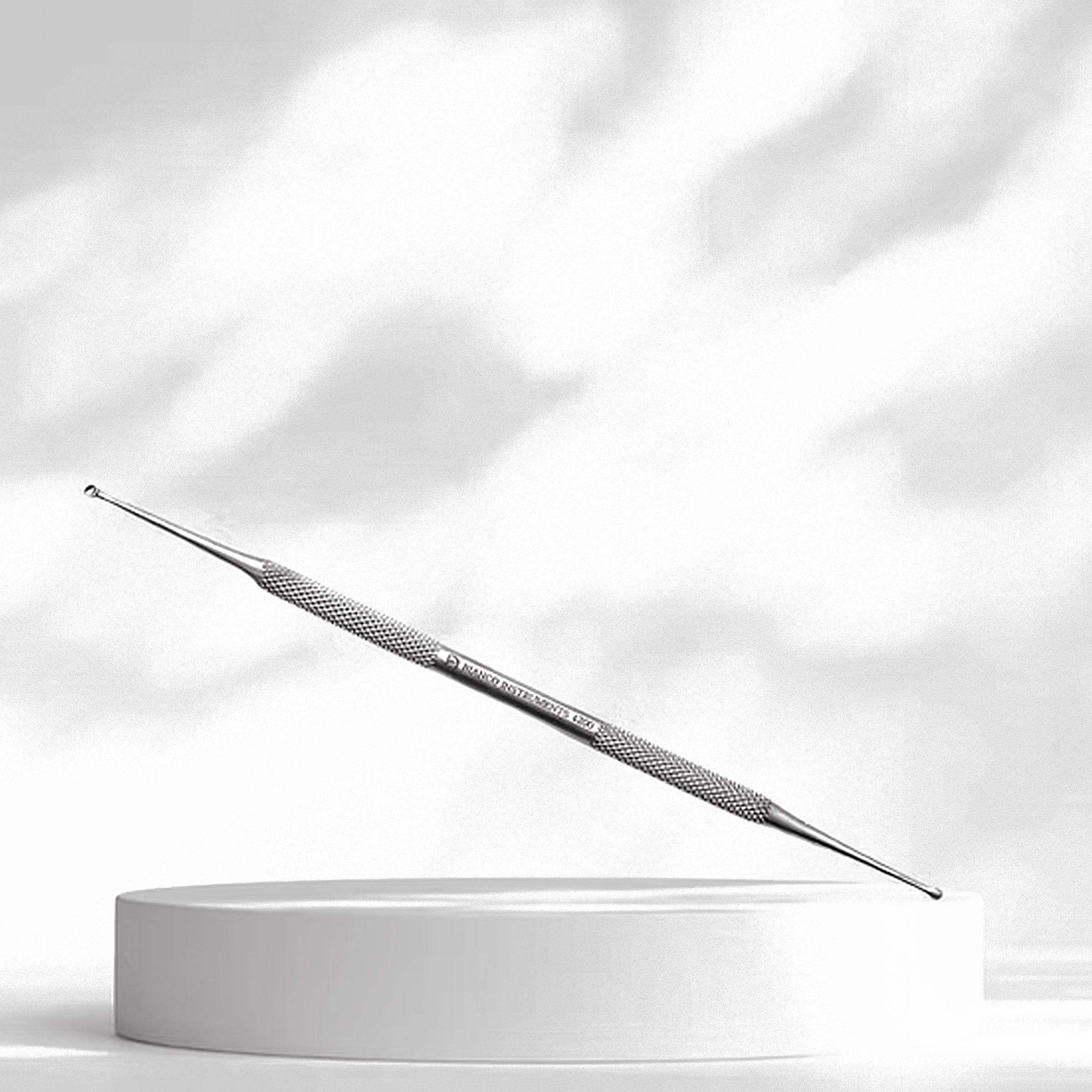 Bianco Instruments 2 mm x 2 mm Surgical Curette
