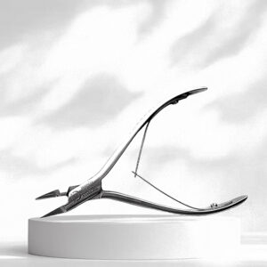 Bianco Instruments English Anvil Nail Splitter